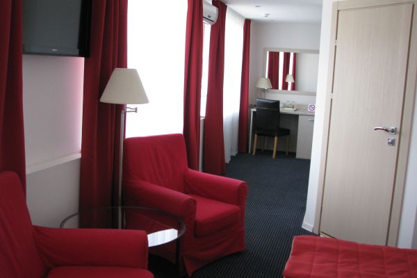 Hotel Aerotel Аэротель (Chelyabinsk)
